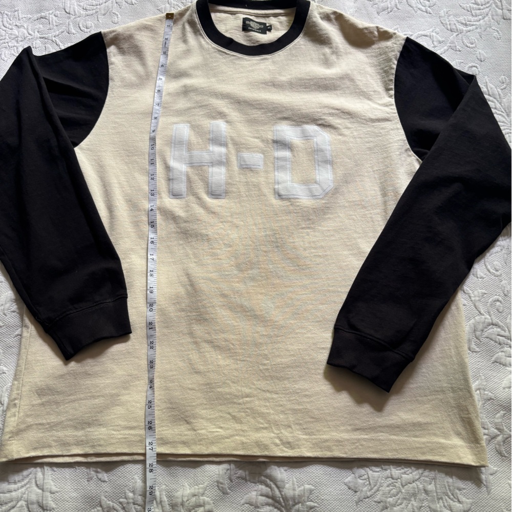 Harley-Davidson cream color body with black long sleeves. H-D lettering front. - Picture 3 of 8